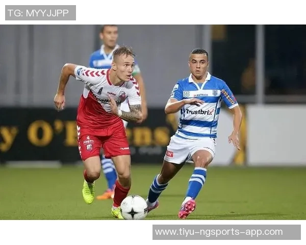 四大豪门争抢阿尔克马尔19岁中场新星斯米特 四大豪门争抢阿尔克马尔19岁中场新星斯米特