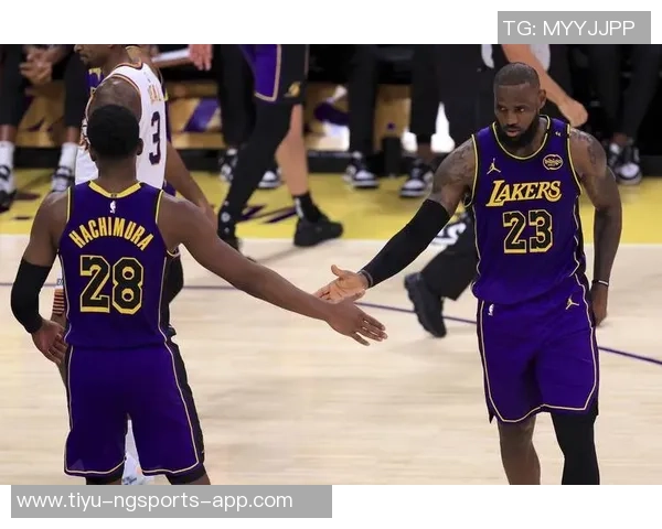 夸梅即将获得高额合同富保罗欲借詹姆斯关系挖角成功